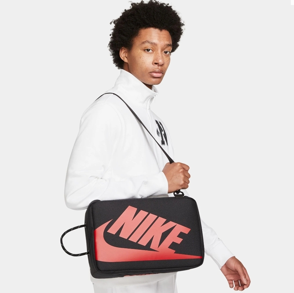 (New) Nike Shoebox Bag